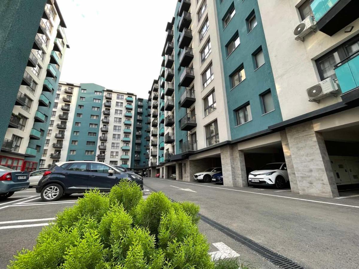 Karol Suites Bukares Bagian luar foto